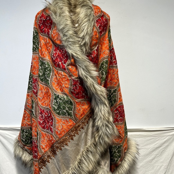 Pashmina shawl stole scarf for women | Wedding shawl | Bridal shawl | Shawl - Picture 7 of 13